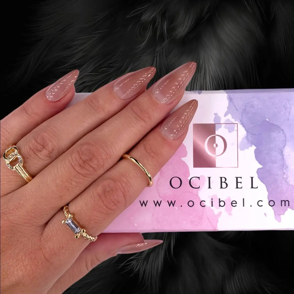 Press On Nails Faux Ongles Réutilisables - Medium Amande dégradé Nude OCIBEL