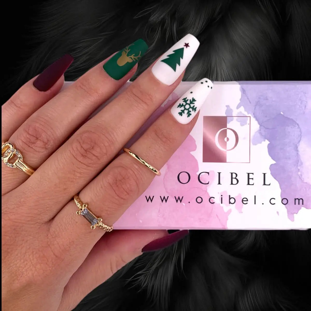 Press On Nails Faux Ongles Réutilisables - Medium Coffin Noël OCIBEL