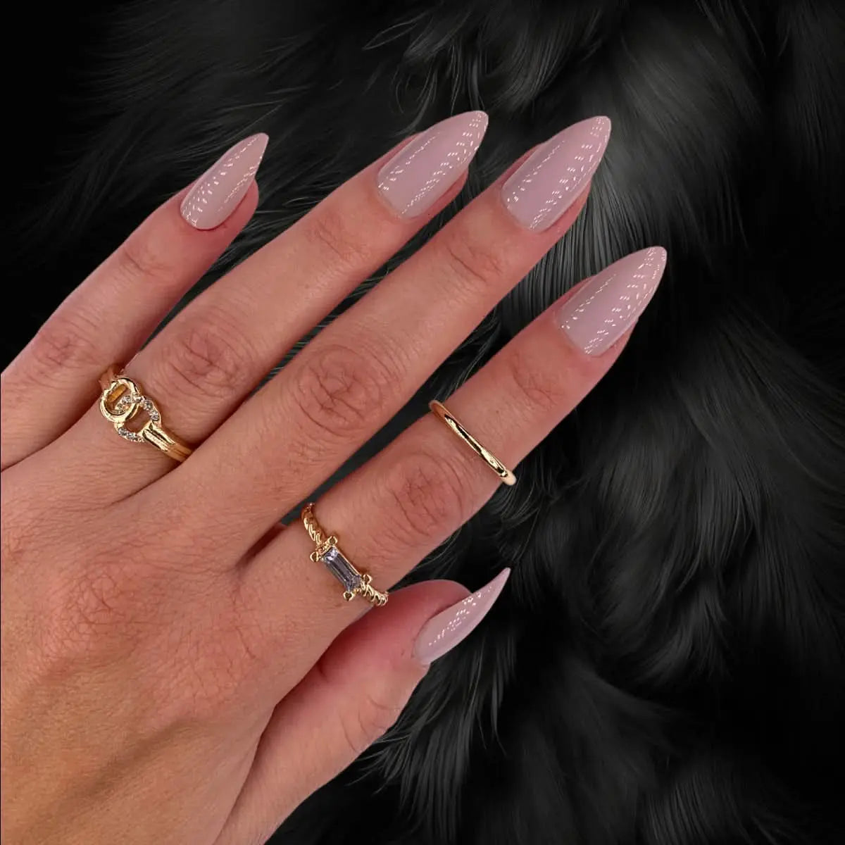 Press On Nails Faux Ongles Réutilisables - Medium Stiletto Nude OCIBEL